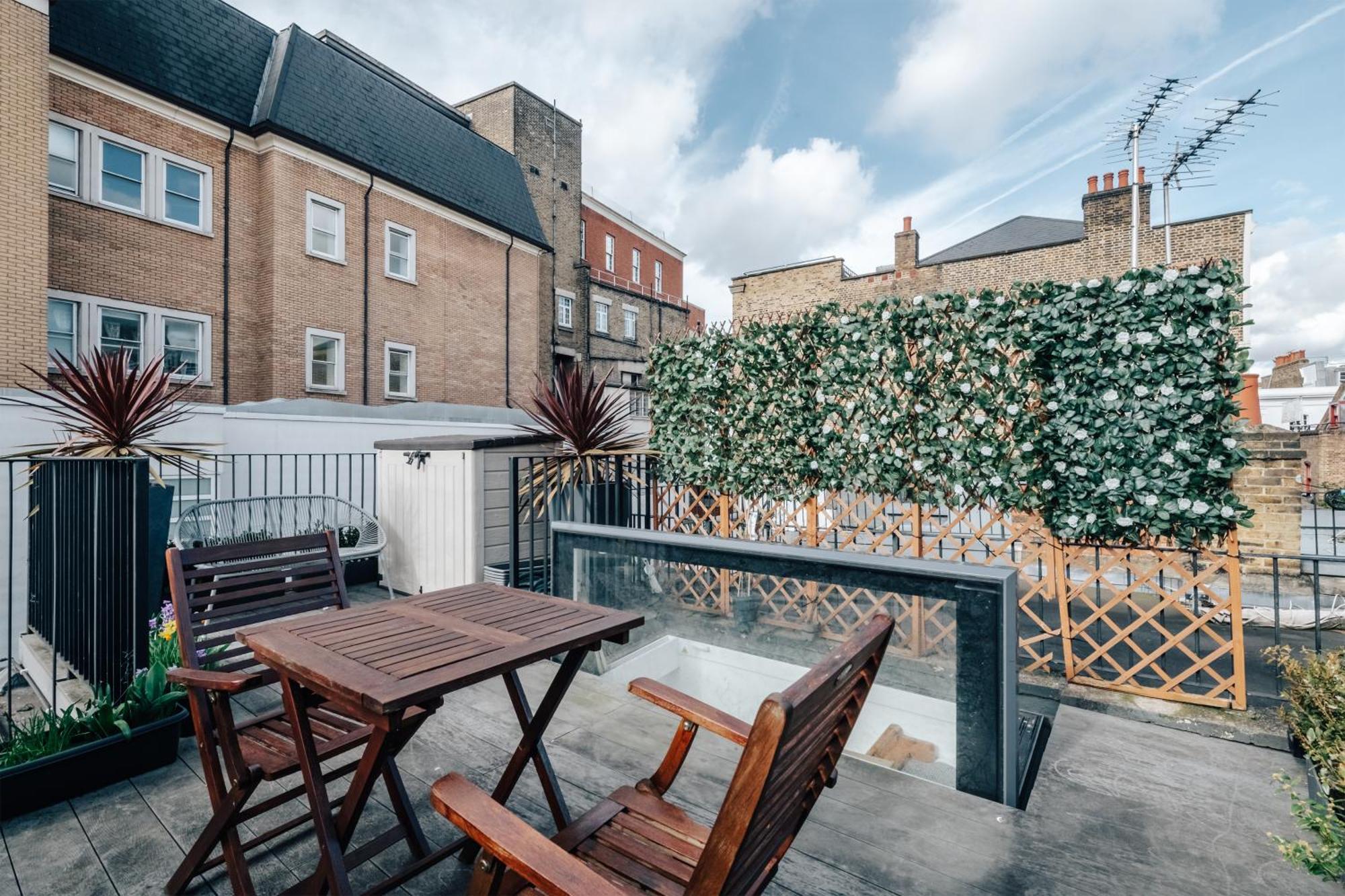 Exceptional Whole House Chelsea With Roof Terrace Apartment London Exterior photo